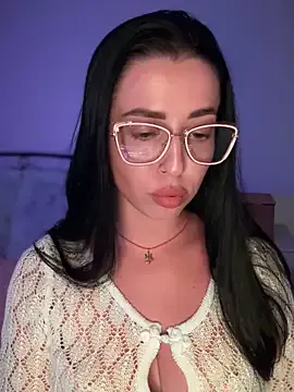 gravebabyxo – webcam model profile photo Image 13