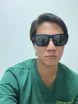 MarilynRainbow – webcam model profile photo Image 10