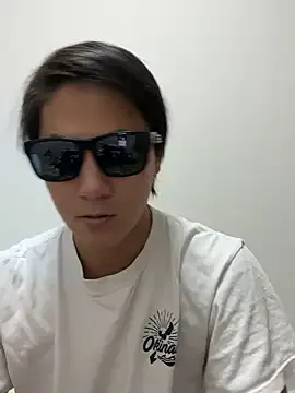 MarilynRainbow – webcam model profile photo Image 8