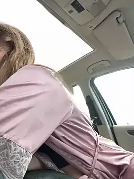 blondeambitionnn – webcam model profile photo Image 13