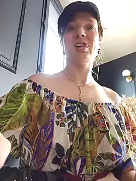 SquirtleBabyy – webcam model profile photo Image 12