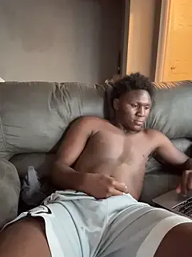 MartinaCroxx – webcam model profile photo Image 11