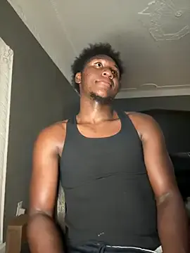 MartinaCroxx – webcam model profile photo Image 9