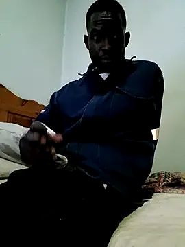 SashaVaughn – webcam model profile photo Image 11