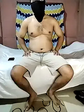 Hotforunow – webcam model profile photo Image 5