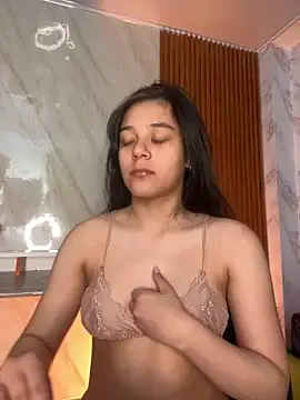 Amazing-Sex-ADS – webcam model profile photo Image 6