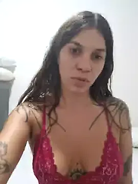 BlondeHott – webcam model profile photo Image 2