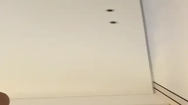 LizzieGreyX – webcam model profile photo Image 8