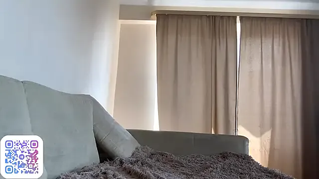 VAGNERMUR – webcam model profile photo Image 4