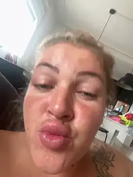 SofiaSins – webcam model profile photo Image 11