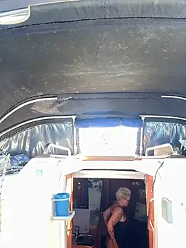 molochnaya000 – webcam model profile photo Image 13