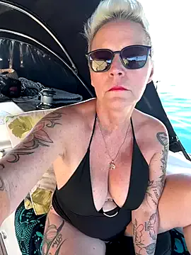 molochnaya000 – webcam model profile photo Image 15