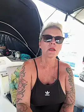 molochnaya000 – webcam model profile photo Image 16