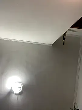 LinaTwins – webcam model profile photo Image 9