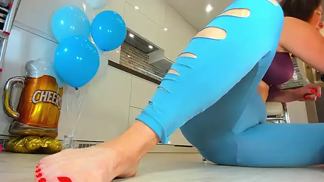 DeadButterfly – webcam model profile photo Image 18