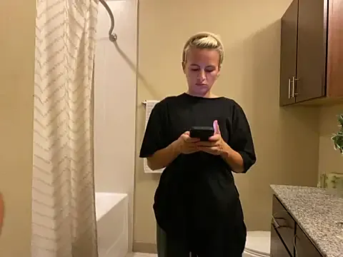 Loli_Belle – webcam model profile photo Image 11