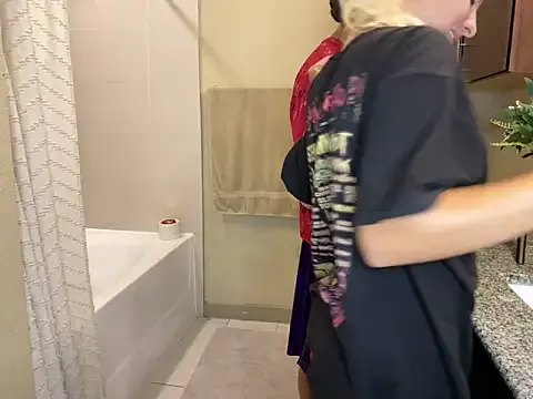 Loli_Belle – webcam model profile photo Image 5