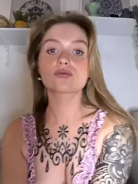 Loli_Belle – webcam model profile photo Image 12