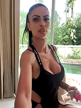 Scarlettsteelexo – webcam model profile photo Image 3