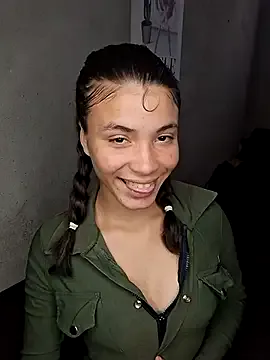 merlen3 – webcam model profile photo Image 18