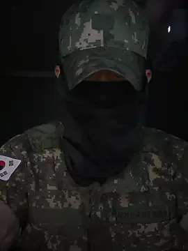 British_EmJess – webcam model profile photo Image 2