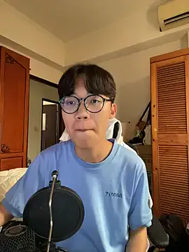 NormanMash – webcam model profile photo Image 7