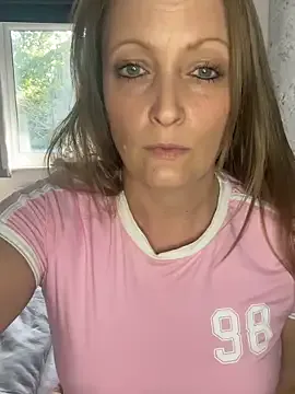 BlueCherry – webcam model profile photo Image 14