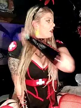 Hotforunow – webcam model profile photo Image 7