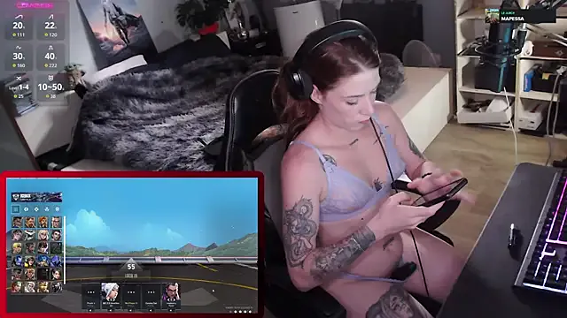 SelennaMoon – webcam model profile photo Image 16