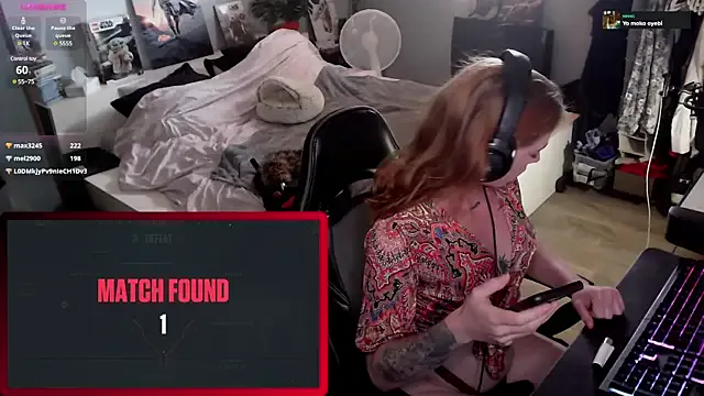 SelennaMoon – webcam model profile photo Image 4