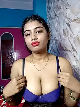 BabeBeth40 – webcam model profile photo Image 2