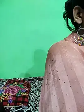 3hotandyoung3 – webcam model profile photo Image 2