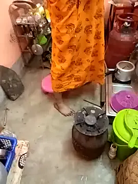 BlondeScarlettx – webcam model profile photo Image 5