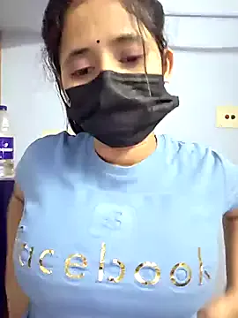 DoriDeluxe66 – webcam model profile photo Image 12