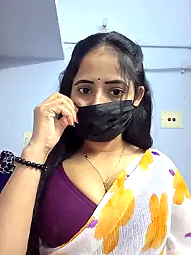 DoriDeluxe66 – webcam model profile photo Image 17