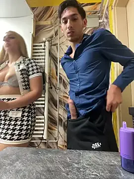 SofiaSins – webcam model profile photo Image 19