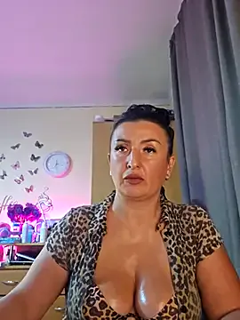 SusyBlair – webcam model profile photo Image 12