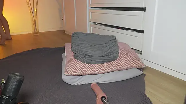 Scarlettsteelexo – webcam model profile photo Image 14