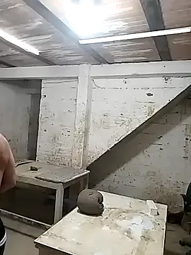 straight__friends – webcam model profile photo Image 10