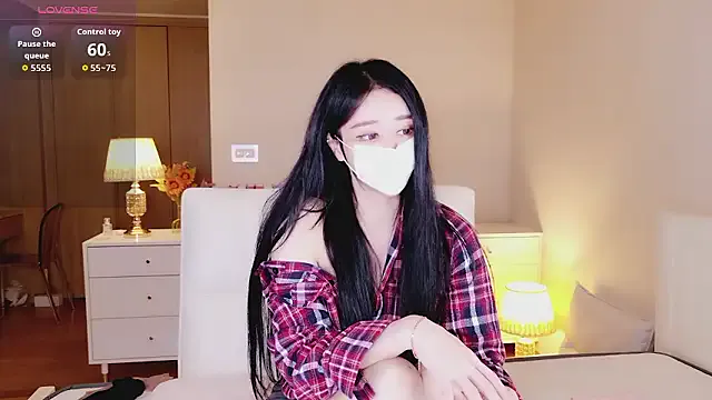 SelennaMoon – webcam model profile photo Image 12