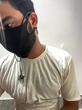 shiro_3 – webcam model profile photo Image 14