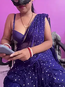 blondeambitionnn – webcam model profile photo Image 5