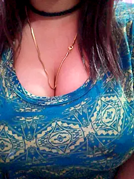 KateDivineUK – webcam model profile photo Image 7