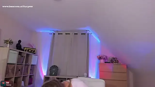 blondeambitionnn – webcam model profile photo Image 16