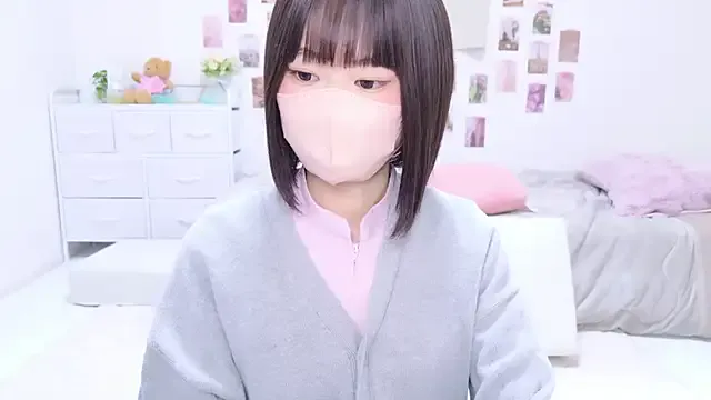 BlondeHott – webcam model profile photo Image 8