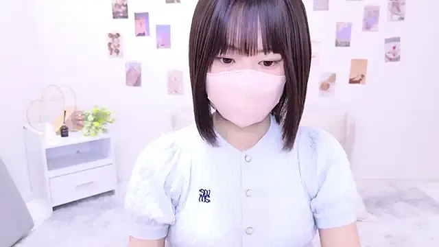 BlondeHott – webcam model profile photo Image 9