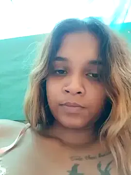 KateDivineUK – webcam model profile photo Image 11