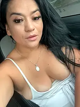 -Breid-1 – webcam model profile photo Image 3