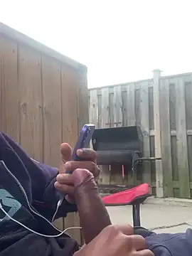 BlondeHott – webcam model profile photo Image 11