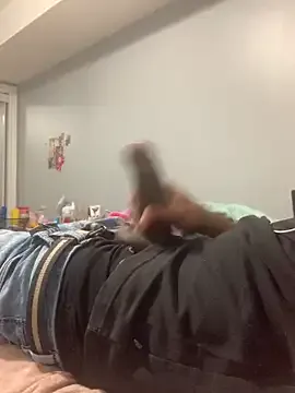 BlondeHott – webcam model profile photo Image 2